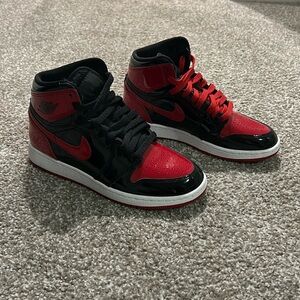 Air Jordan 1 retro high OG ‘Pantent bred’ worn only 3 times No box